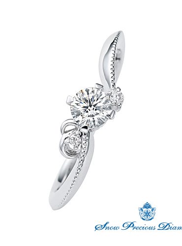 スノープレシャスダイヤモンドの婚約指輪