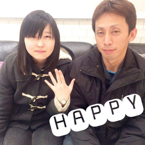 婚約指輪ご成約のお客様　富士市のりん様ご夫妻