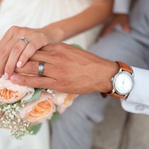 婚約指輪を結婚式でつけるのはあり？なし？