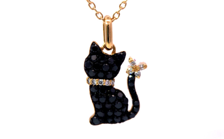 K18ブラックダイヤモンド 猫 ペンダントネックレス