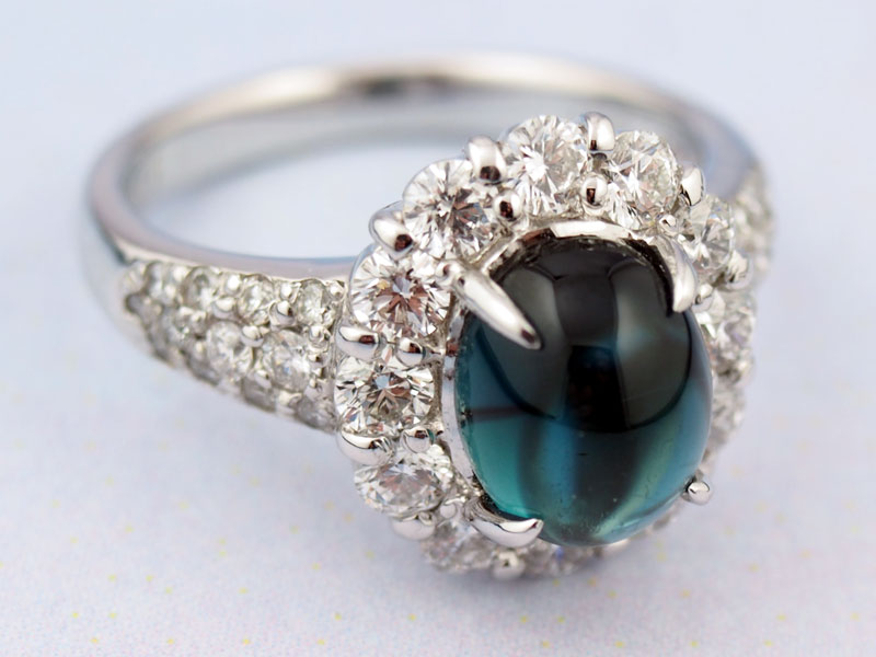 トルマリンとダイヤモンドの指輪