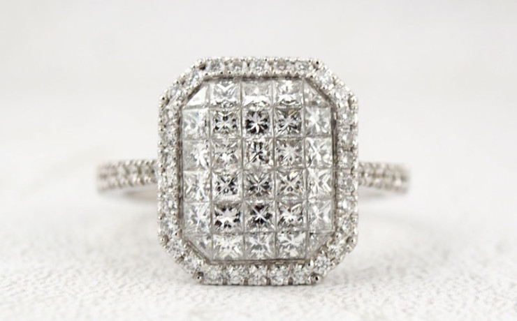 ミステリーセッティングダイヤモンドの指輪