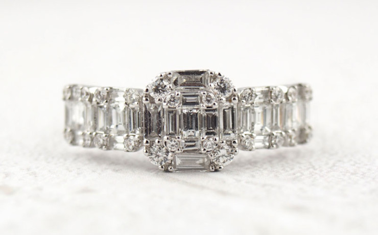 ダイヤモンドの指輪