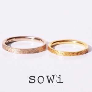 ソーイの結婚指輪　ゆらゆら