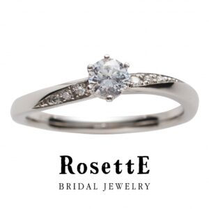 ロゼットの婚約指輪　月あかり